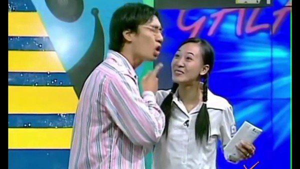 Hôn nhân kín tiếng của nữ diễn viên thủ vai dì Liễu mưu mô khiến khán giả bức xúc trong phim “Hương vị tình thân” - Ảnh 3.