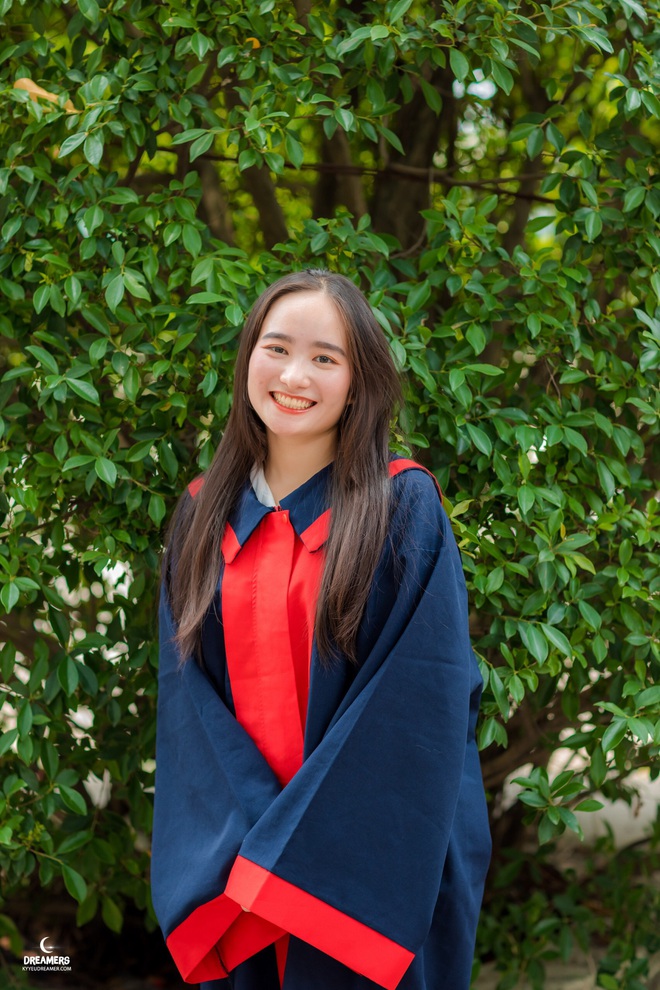 Chị em song sinh đỗ thủ khoa, á khoa ngành Răng hàm mặt - Ảnh 3. Chị em song sinh đỗ thủ khoa, á khoa ngành Răng hàm mặt - Ảnh 3.