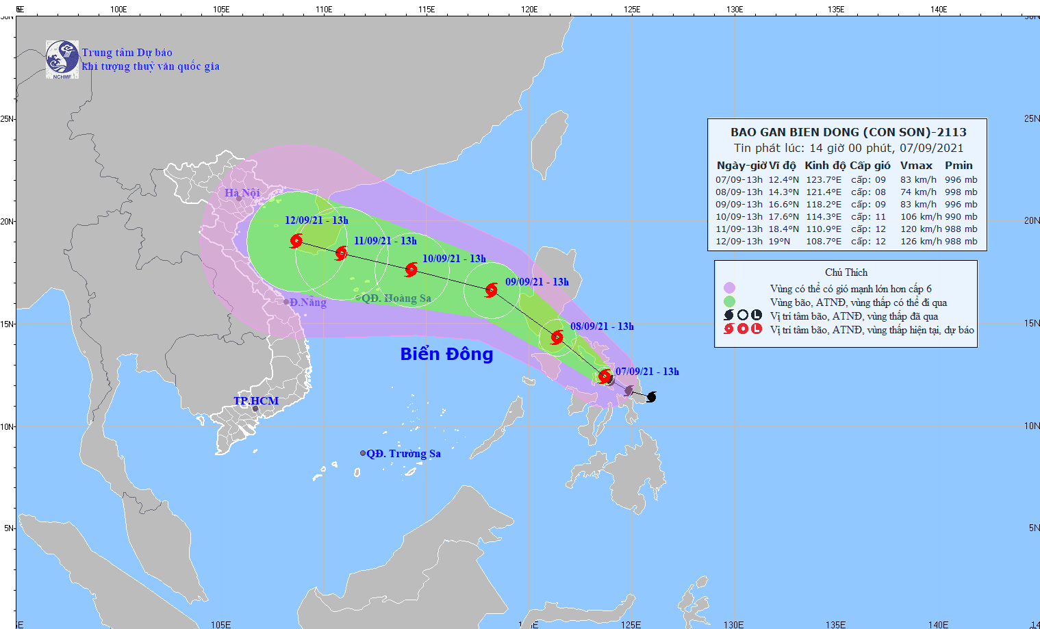 Miền Bắc mưa to nhiều ngày, bão Conson giật cấp 11 sắp vào biển Đông - Ảnh 1.