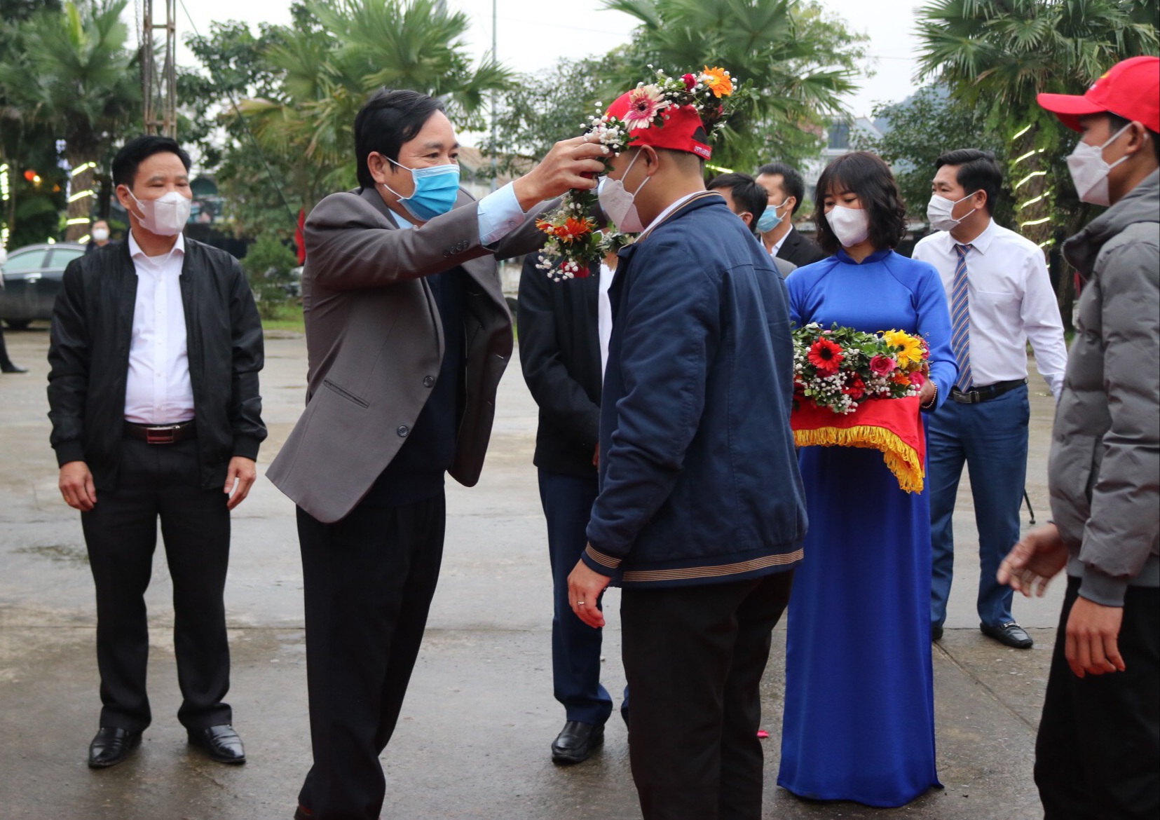 Quảng Bình đón những du khách đầu tiên trong năm mới - Ảnh 2.