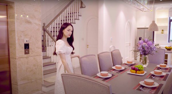 Hoa hậu chuyển giới Hương Giang khoe trọn biệt thự đắt đỏ, bên trong có cả thang máy - Ảnh 6.