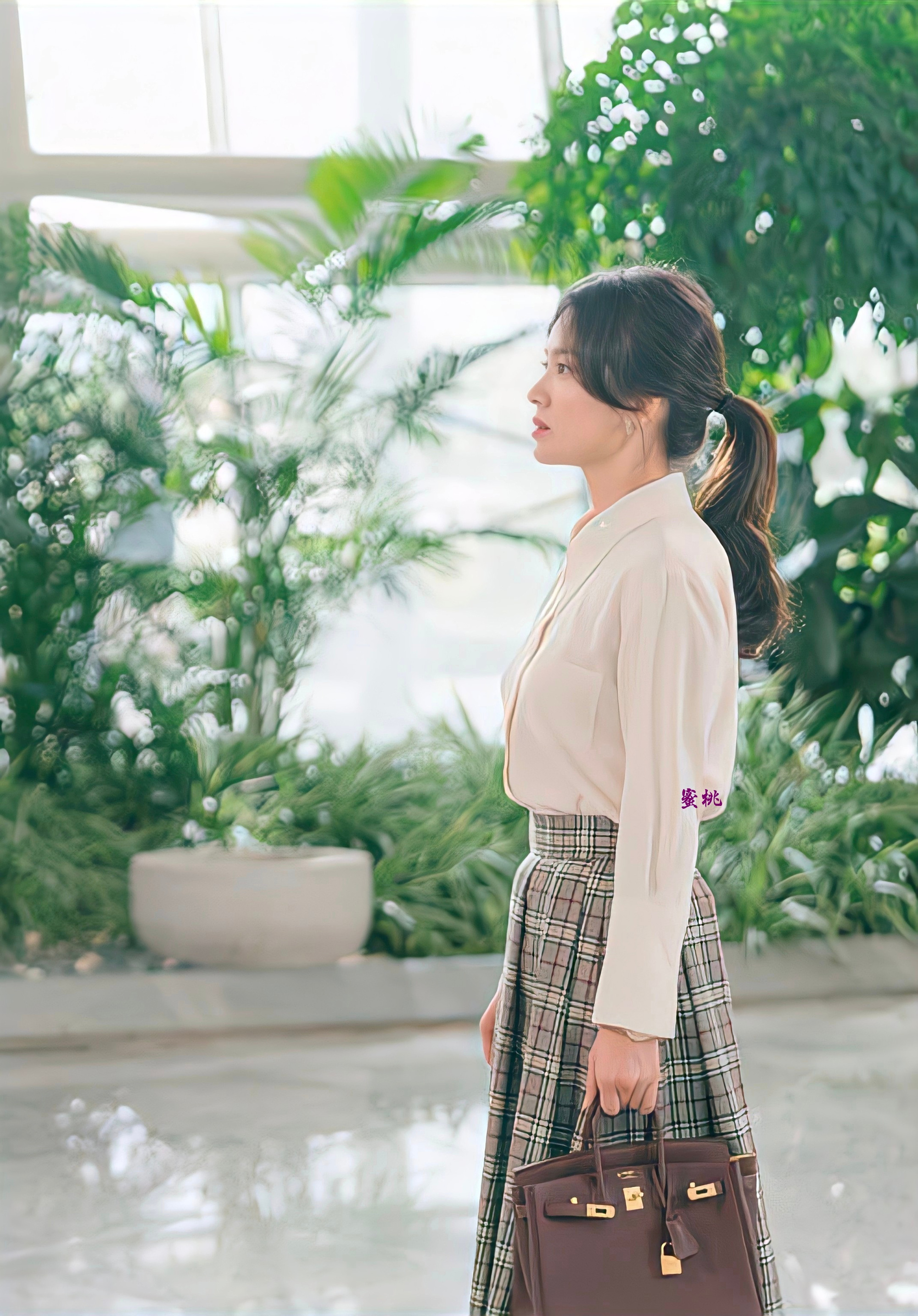 Song Hye Kyo phim mới Song Hye Kyo khiến dân tình xỉu ngang xỉu dọc vì bạo chi cho &quot;bom xịt&quot; nhưng bóc mác xong mới thấy: Thường thôi! - Ảnh 4.