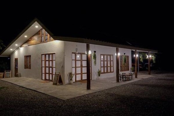 Bỏ phố về quê, chàng trai trẻ cải tạo nhà cấp bốn đẹp như homestay với chi phí chỉ 63 triệu đồng - Ảnh 5.