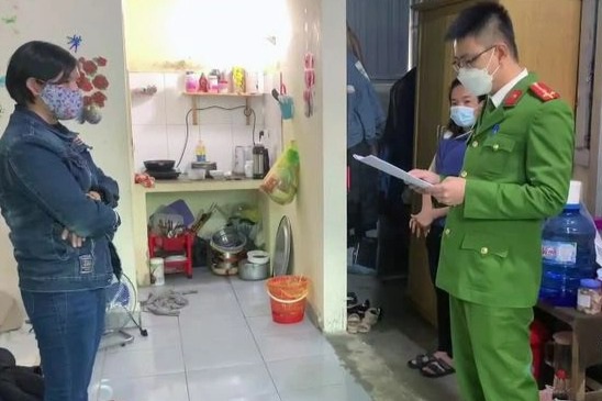 50 lần chuyển tiền, mất hơn 7,1 tỷ đồng để nhờ "soi" phần âm - Ảnh 1. 50 lần chuyển tiền, mất hơn 7,1 tỷ đồng để nhờ "soi" phần âm - Ảnh 1.