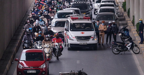 Hà Nội: Công an tìm nhân chứng vụ tai nạn giao thông khiến 1 người tử vong