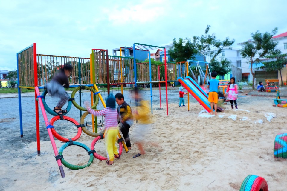 Những đứa trẻ không bao giờ nói MỘT TỪ này khiến cha mẹ LẦM TƯỞNG là ngoan ngoãn: Thật ra phía sau đầy áp lực, không sửa kịp thì tương lai vô cùng u tối - Ảnh 2.