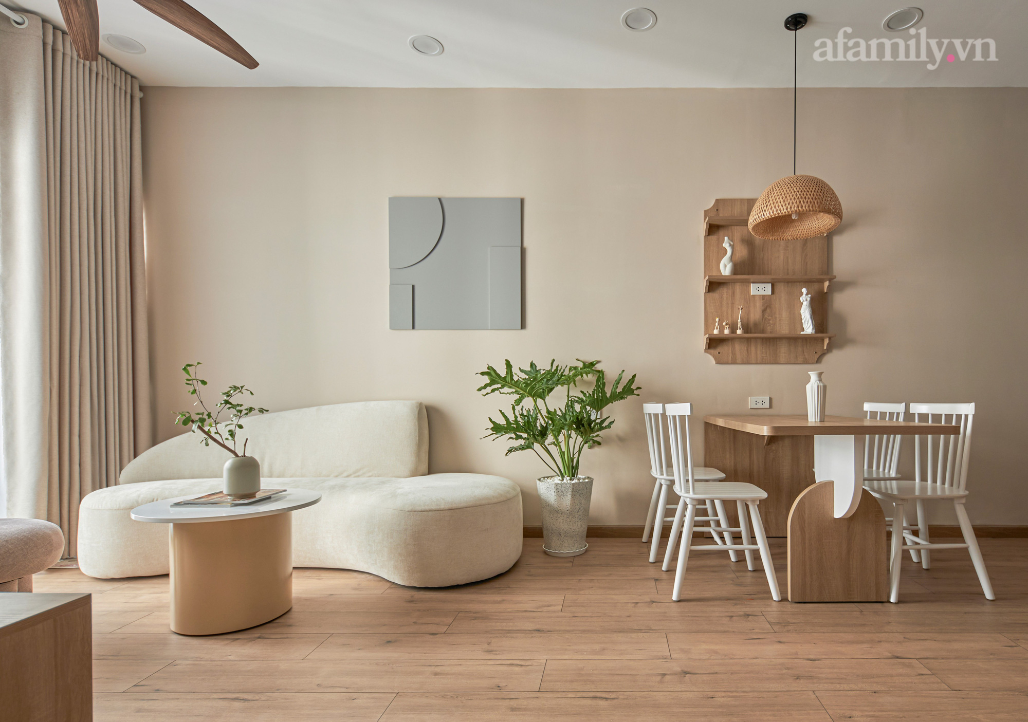 Thiết kế căn hộ nhà ở xã hội 63m² tại Nha Trang, diện tích nhỏ nhưng tối giản, gam trung tính đầy cảm hứng - Ảnh 2.