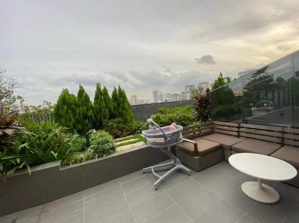 Vợ chồng Cường Đô La khoe trang trí Tết, đảm bảo người qua đường phải ngoái lại nhìn - Ảnh 12. Vợ chồng Cường Đô La khoe trang trí Tết, đảm bảo người qua đường phải ngoái lại nhìn - Ảnh 12.