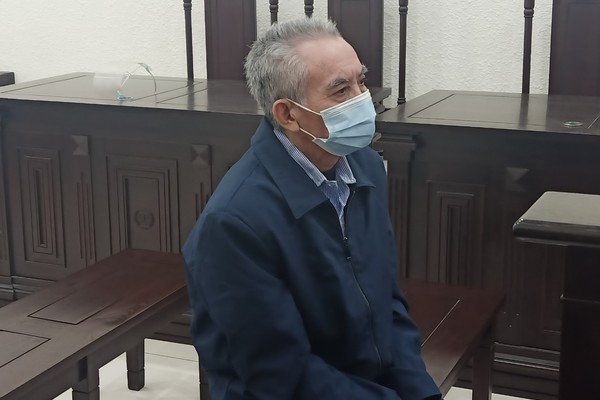 Màn đánh ghen hiểm ác của người đàn ông 65 tuổi ở Hà Nội - Ảnh 1.