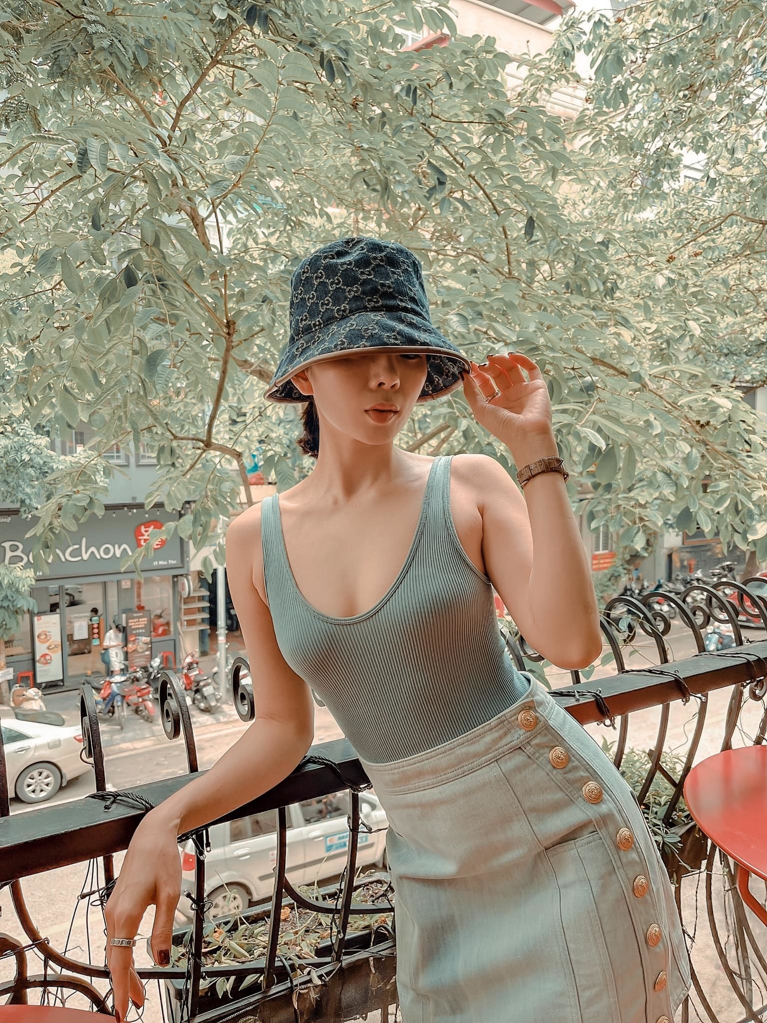 5 sao nữ nghiện khoe body gợi cảm trong showbiz Việt - Ảnh 12. 5 sao nữ nghiện khoe body gợi cảm trong showbiz Việt - Ảnh 12.