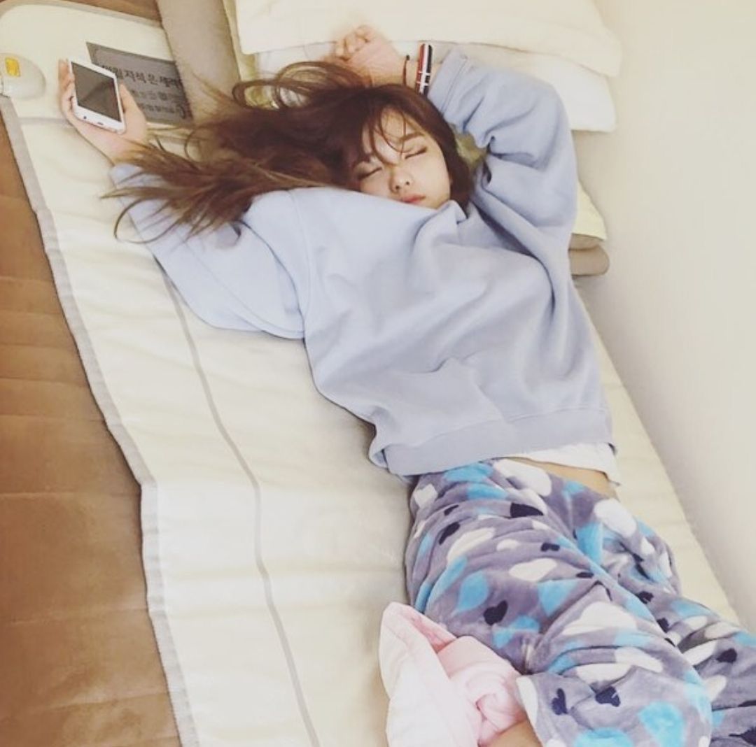 Muốn tối vẫn ngủ ngon th&igrave; h&atilde;y nhớ 6 nguy&ecirc;n tắc khi ngủ trưa n&agrave;y - Ảnh 3.