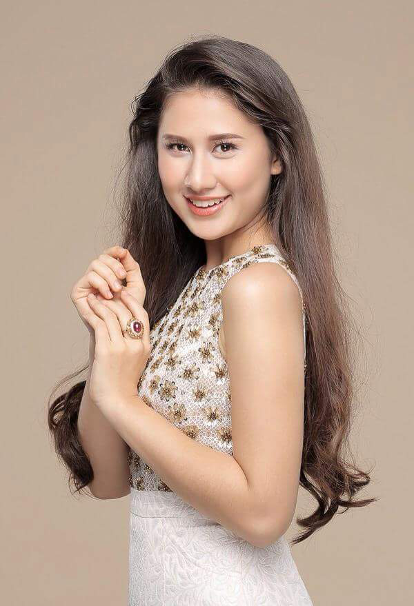 Ngắm lại nhan sắc Nguyễn Diana - người đẹp top 15 Hoa hậu Hoàn vũ Việt Nam 2019 vừa qua đời gây tiếc nuối - Ảnh 14.