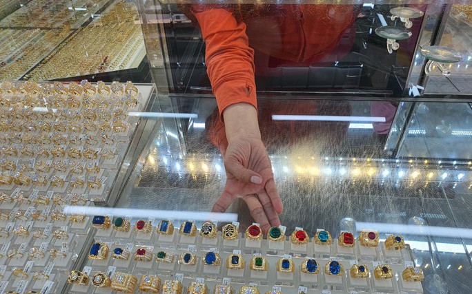 Giá vàng hôm nay 10/10: Quay đầu giảm