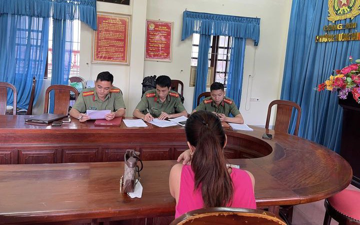 Bịa chuyện bát phở 300.000 đồng để câu like bán quần áo - Ảnh 2.