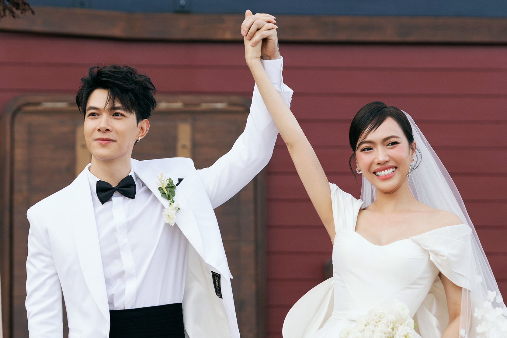Những sao Việt hẹn hò kín tiếng rồi bất ngờ kết hôn - Ảnh 2.