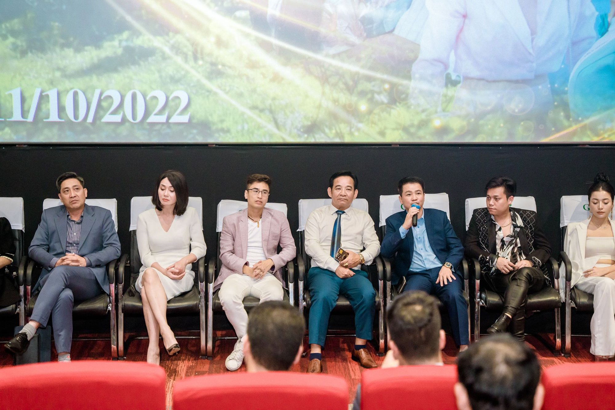 NSƯT Quang Tèo đóng vai bi: Tôi từng sợ khi mình xuất hiện trên phim khán giả sẽ cười - Ảnh 2.