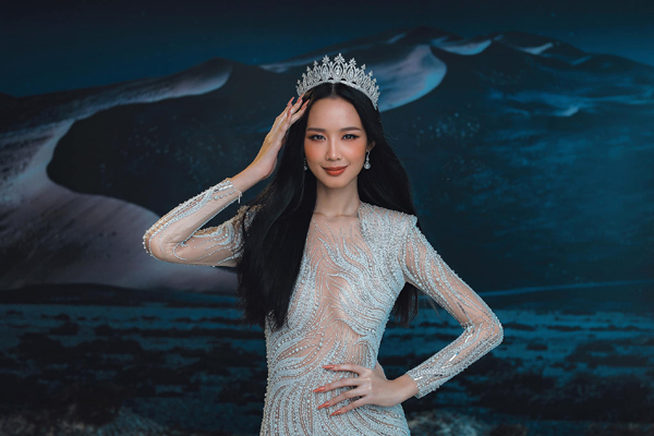 Gia cảnh kín tiếng của Bảo Ngọc - tân Hoa hậu Liên lục địa đầu tiên của Việt Nam - Ảnh 3.