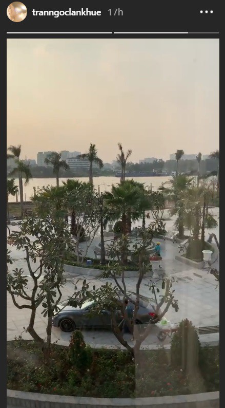 Làm dâu nhà hào môn, Lan Khuê sống trong biệt thự lộng lẫy, view đắt giá nhìn thẳng ra sông Sài Gòn, sân rộng đủ đỗ chục chiếc ô tô - Ảnh 7.