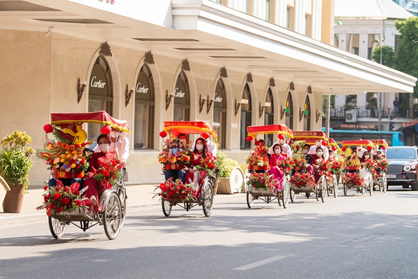 Đám hỏi Hoa hậu Đỗ Mỹ Linh - doanh nhân Vinh Quang: 3 điểm nhấn đặc biệt gây chú ý - Ảnh 6.