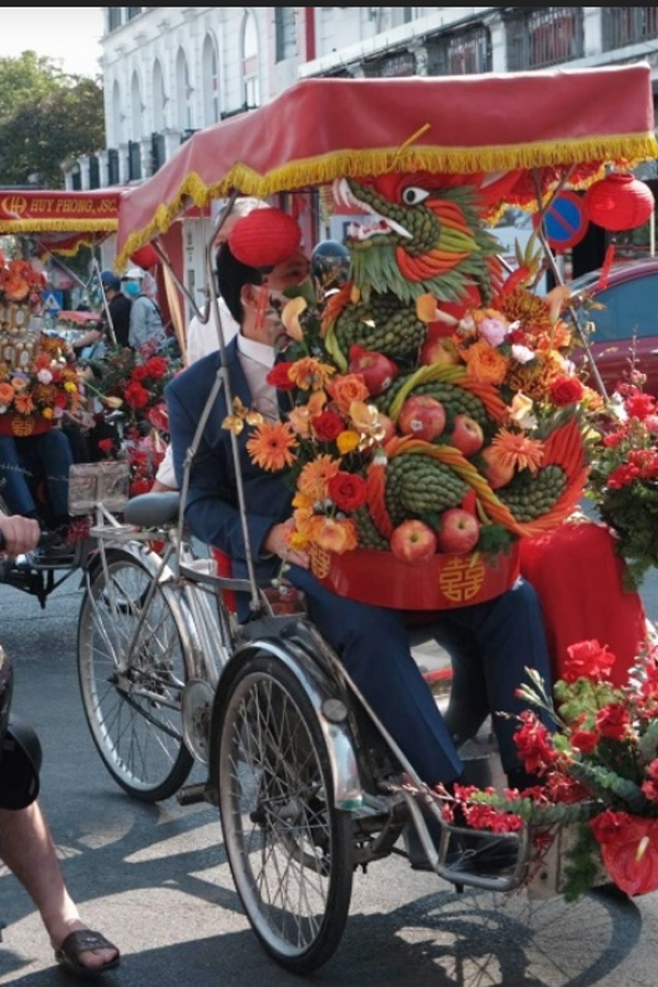 Đám hỏi Hoa hậu Đỗ Mỹ Linh - doanh nhân Vinh Quang: 3 điểm nhấn đặc biệt gây chú ý - Ảnh 7.