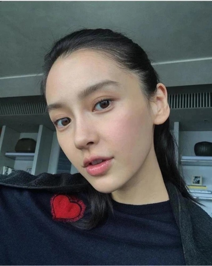 Hai chiêu làm đẹp giúp Angelababy tự tin khoe mặt mộc - Ảnh 3.