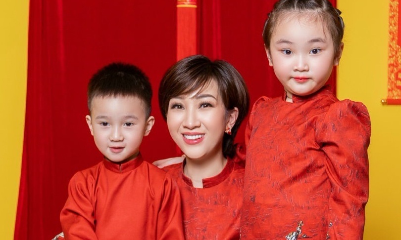 Lều Phương Anh: "Tôi tậu nhà, mua xe và nuôi ba con nhờ bán hàng online"