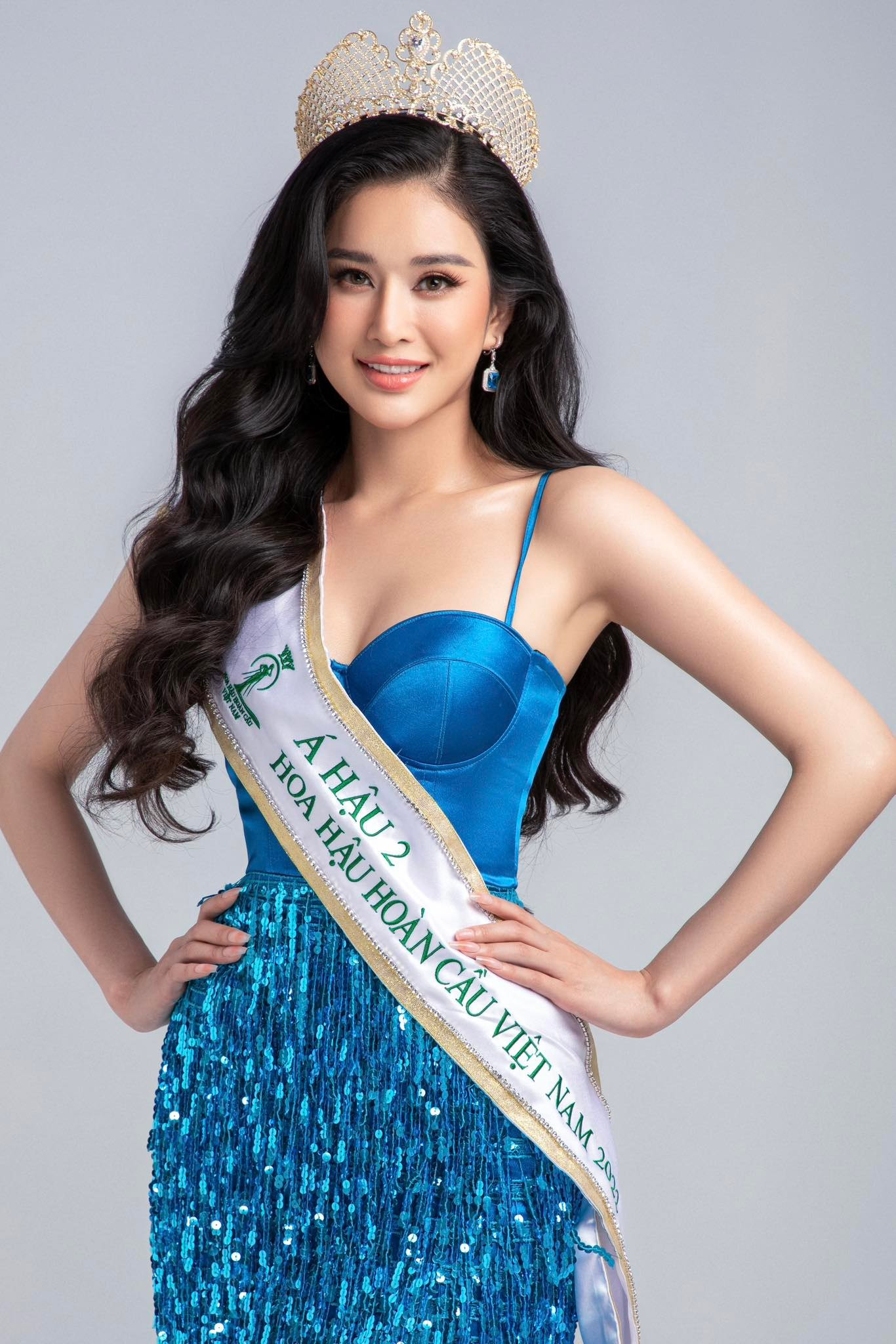Thêm một Á hậu Việt Nam đại diện đi dự thi Hoa hậu quốc tế - Ảnh 2.