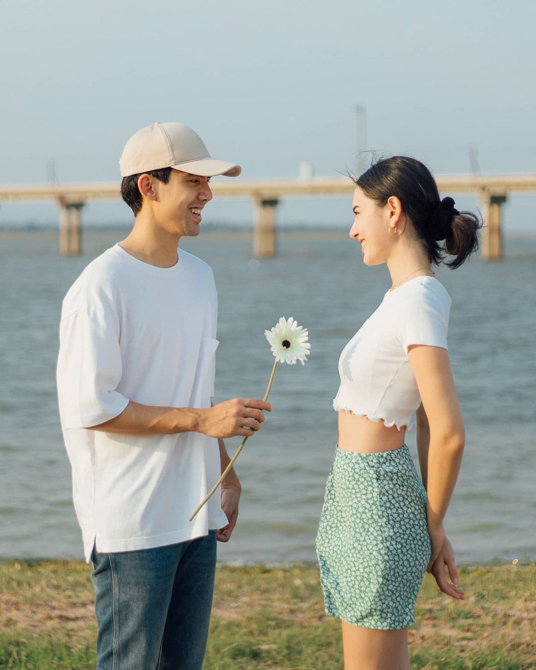 Mối tình của 'ma nữ đẹp nhất Thái Lan' Mai Davika: Từ bị phản đối đến 5 năm gắn bó không rời - Ảnh 3. Mối tình của 'ma nữ đẹp nhất Thái Lan' Mai Davika: Từ bị phản đối đến 5 năm gắn bó không rời - Ảnh 3.