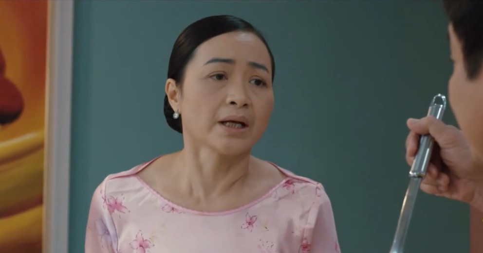 'Thông gia ngõ hẹp' tập 16: Mẹ Linh muốn Phan không gặp con gái mình - Ảnh 6.
