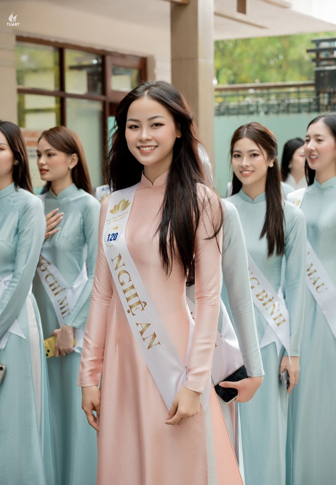 Điều ít biết về em gái Đào Hà dự thi Hoa hậu Du lịch Việt Nam - Ảnh 7.