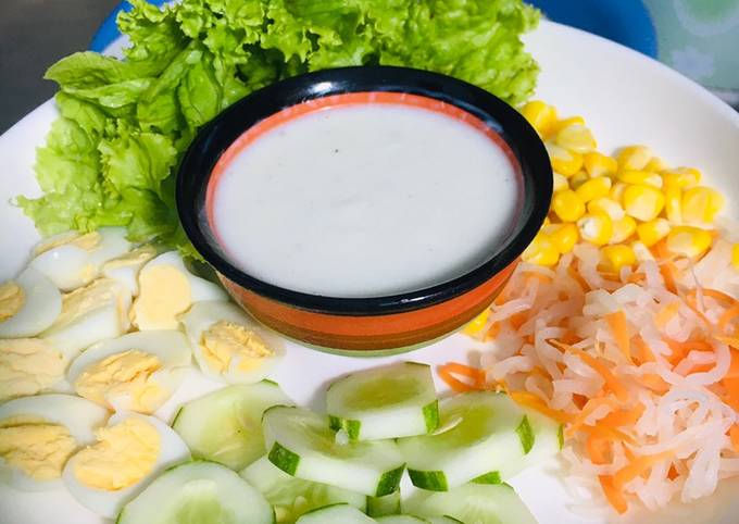 Khúc biến tấu giao mùa mới lạ với thực đơn thần thánh từ sữa chua - Ảnh 1. Khúc biến tấu giao mùa mới lạ với thực đơn thần thánh từ sữa chua - Ảnh 1.