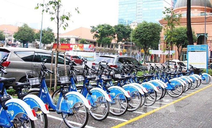 Tin 16/11: Công an Hà Nội cảnh báo việc người dân mua xăng dầu tích trữ; đề xuất cho thuê xe đạp công cộng với giá rẻ ở Hà Nội - Ảnh 4.