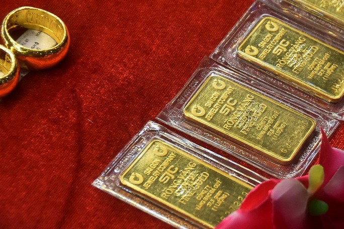 Giá vàng hôm nay 16/11: Vàng miếng tăng vọt - Ảnh 2.