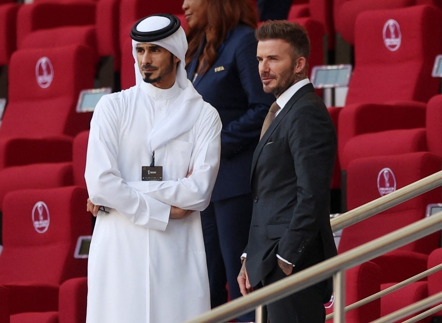 Các hoàng tử Qatar gây chú ý tại World Cup 2022 - Ảnh 1.