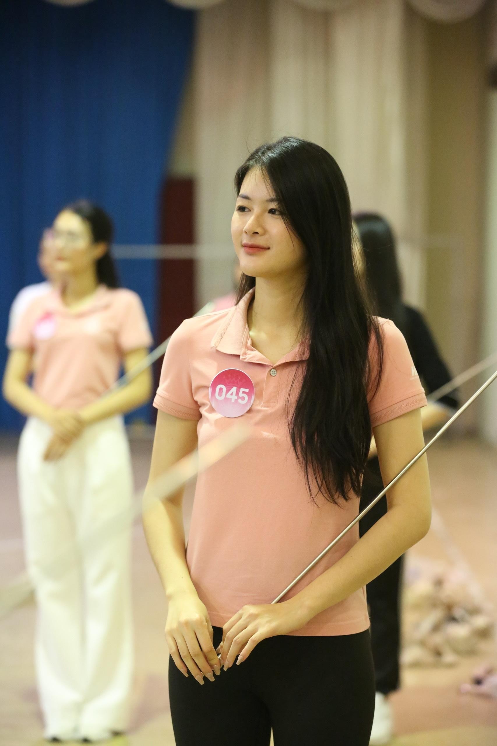 Bí quyết giảm 20 kg của thí sinh Hoa hậu Việt Nam - Ảnh 3.