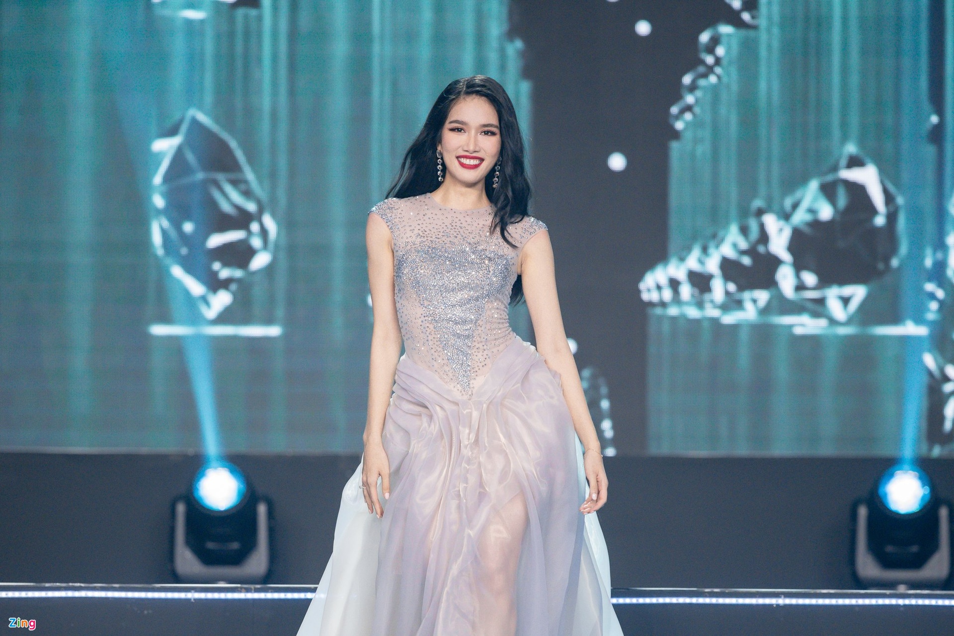 Vòng thi thời trang khó hiểu tại chung khảo Hoa hậu Việt Nam 2022 - Ảnh 18.