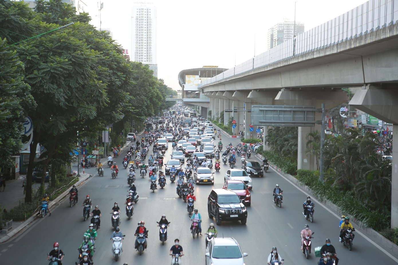 &quot;Như chưa hề&quot; có phân làn đường Nguyễn Trãi, Hà Nội  - Ảnh 2.