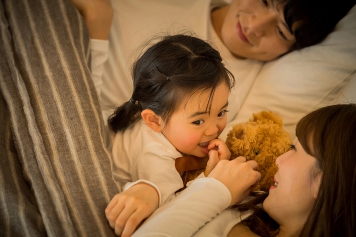 Những điều nên nói với con trước giờ ngủ giúp bé sống vui vẻ, nhẹ nhàng hơn-2