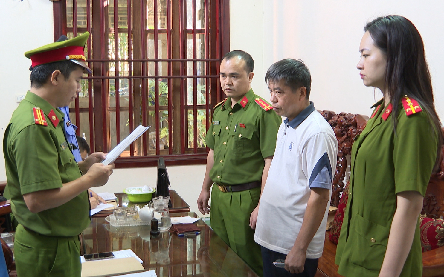Thanh Hóa: Nguyên Trưởng phòng Tài nguyên và Môi trường huyện bị bắt