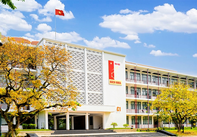 Giáo dục tuần qua: Hơn 500 viên chức ngành giáo dục Hà Nội xin thôi việc - Ảnh 3.