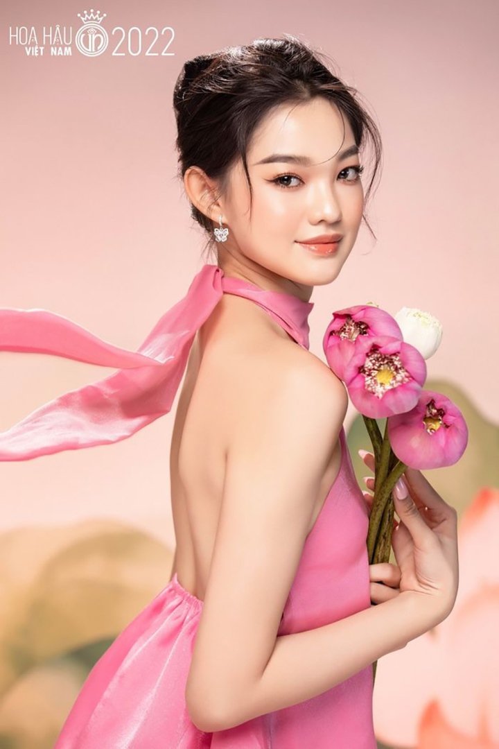 Mỹ nhân được gọi là 'búp bê sống' tại Hoa hậu Việt Nam 2022 - Ảnh 1.