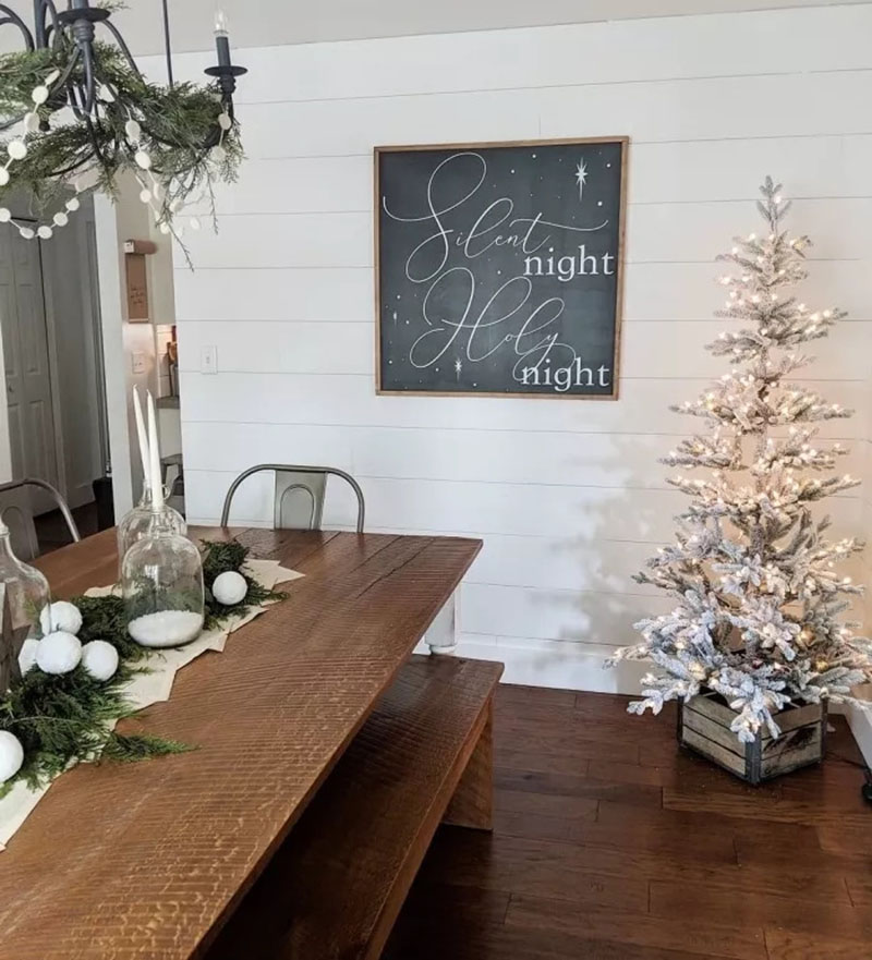 Những ý tưởng trang trí Giáng sinh phòng ăn khiến những vị khách khen ngợi hết lời - Ảnh 3.