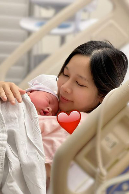 10 sao Việt sinh con năm 2022 - Ảnh 6.