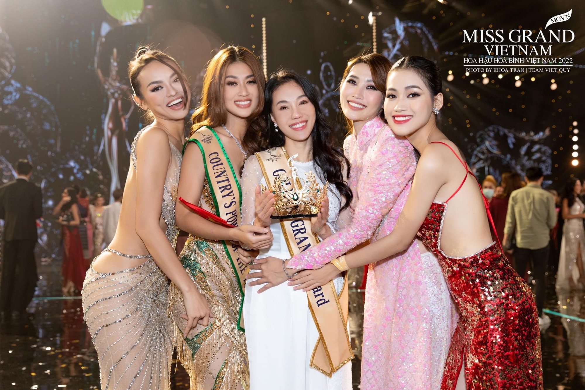 Sắc đẹp Việt thi thế giới 2022: Người đoạt giải bất ngờ, kẻ trắng tay buồn khóc - Ảnh 14. Sắc đẹp Việt thi thế giới 2022: Người đoạt giải bất ngờ, kẻ trắng tay buồn khóc - Ảnh 14.