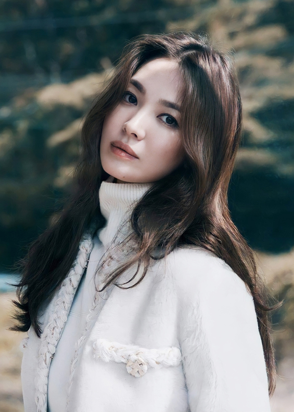 Song Hye Kyo - vợ cũ nam chính &quot;Hậu duệ mặt trời&quot;: Nhan sắc khó tin ở tuổi 41 - Ảnh 11.