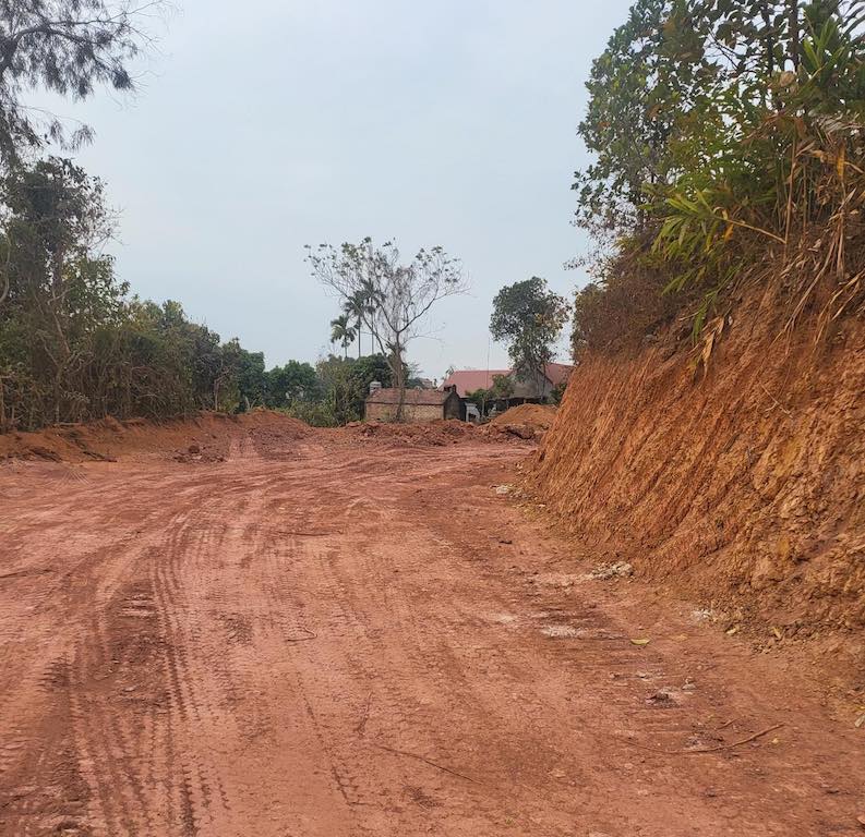 Bắc Giang: Huyện Lạng Giang quyết liệt xử lý triệt để hành vi khai thác, vận chuyển đất trái phép - Ảnh 3.