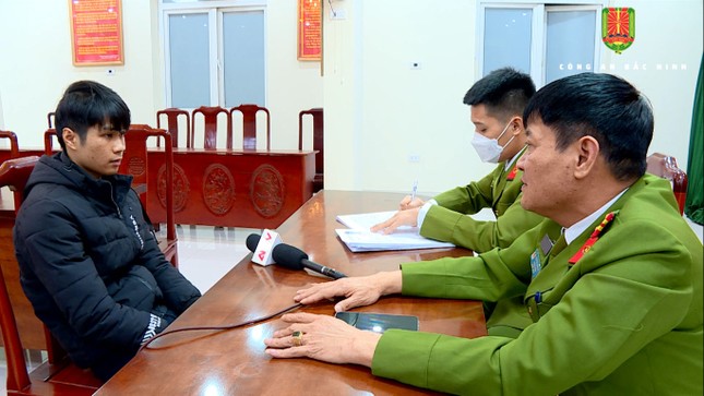 Hung thủ giết người ở Bắc Ninh khai muốn ngăn cản đám cưới của con nạn nhân - Ảnh 1.