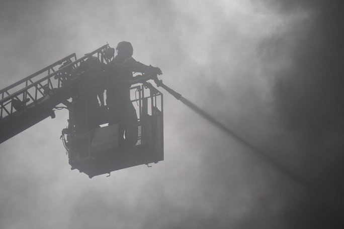 Ch&aacute;y lớn tại c&ocirc;ng ty nhựa ở KCN H&ograve;a Kh&aacute;nh, Đ&agrave; Nẵng - Ảnh 2.