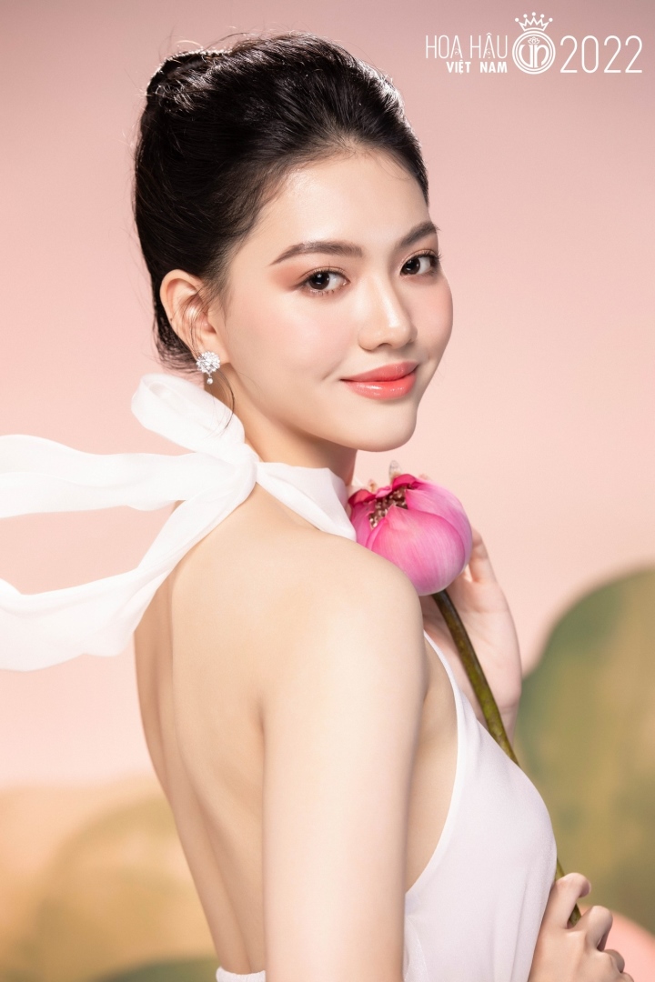 Nhan sắc 6 thí sinh vừa tròn 18 tuổi vào chung kết Hoa hậu Việt Nam 2022 - Ảnh 7.