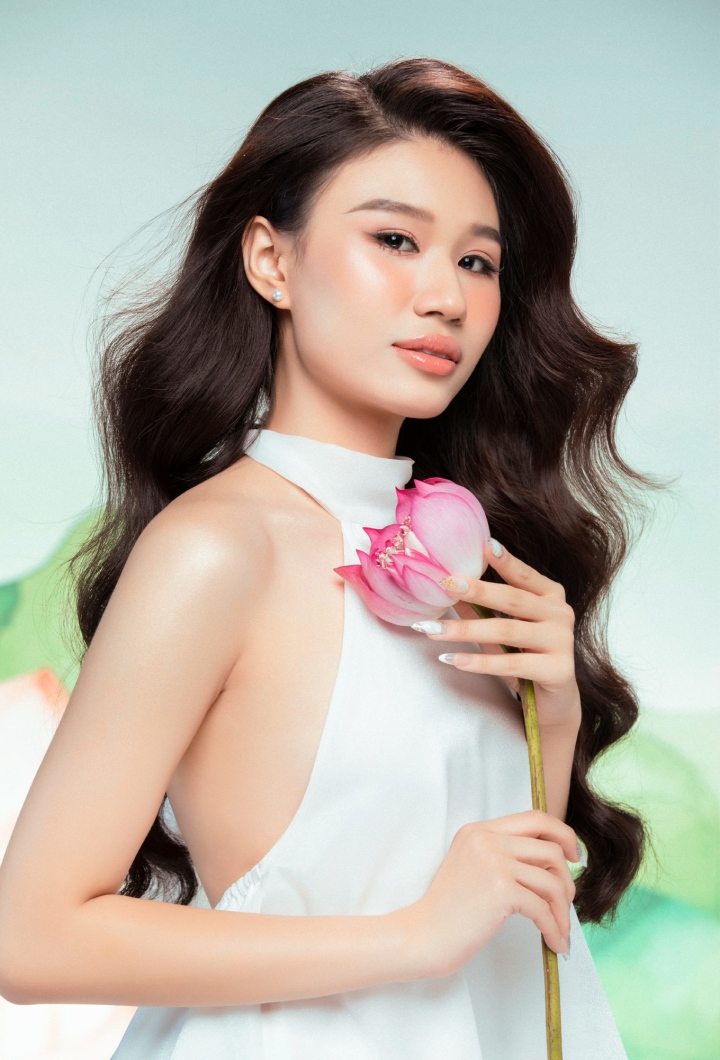 Nhan sắc 6 thí sinh vừa tròn 18 tuổi vào chung kết Hoa hậu Việt Nam 2022 - Ảnh 11.